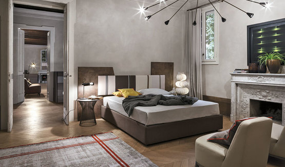 5 - Letto con testiera imbottita e legno