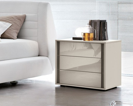 Comodino (Serie 8)